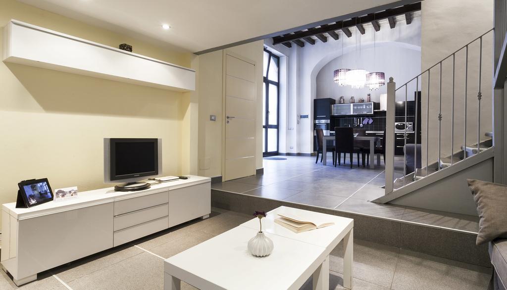 Italianway-Colombo 5 Apartment มิลาน ภายนอก รูปภาพ